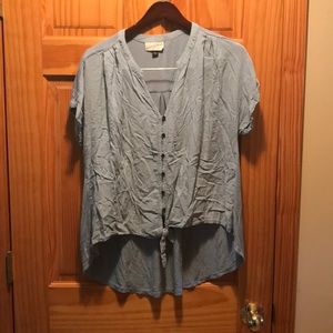 Blue high/low t shirt, size XL